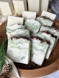 Image 4 of Fresh Linen Shea Butter Bar