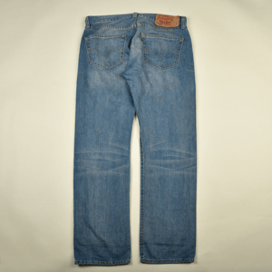 Image of Levi's 501 blue wash VINTAGE by HolyHouse.