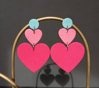 Image 3 of Boucles d'oreilles en cuir upcyclé- "Love to love me"