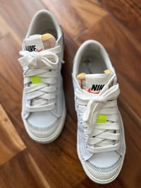 Image 2 of Nike Blazer Low '77 Jumbo