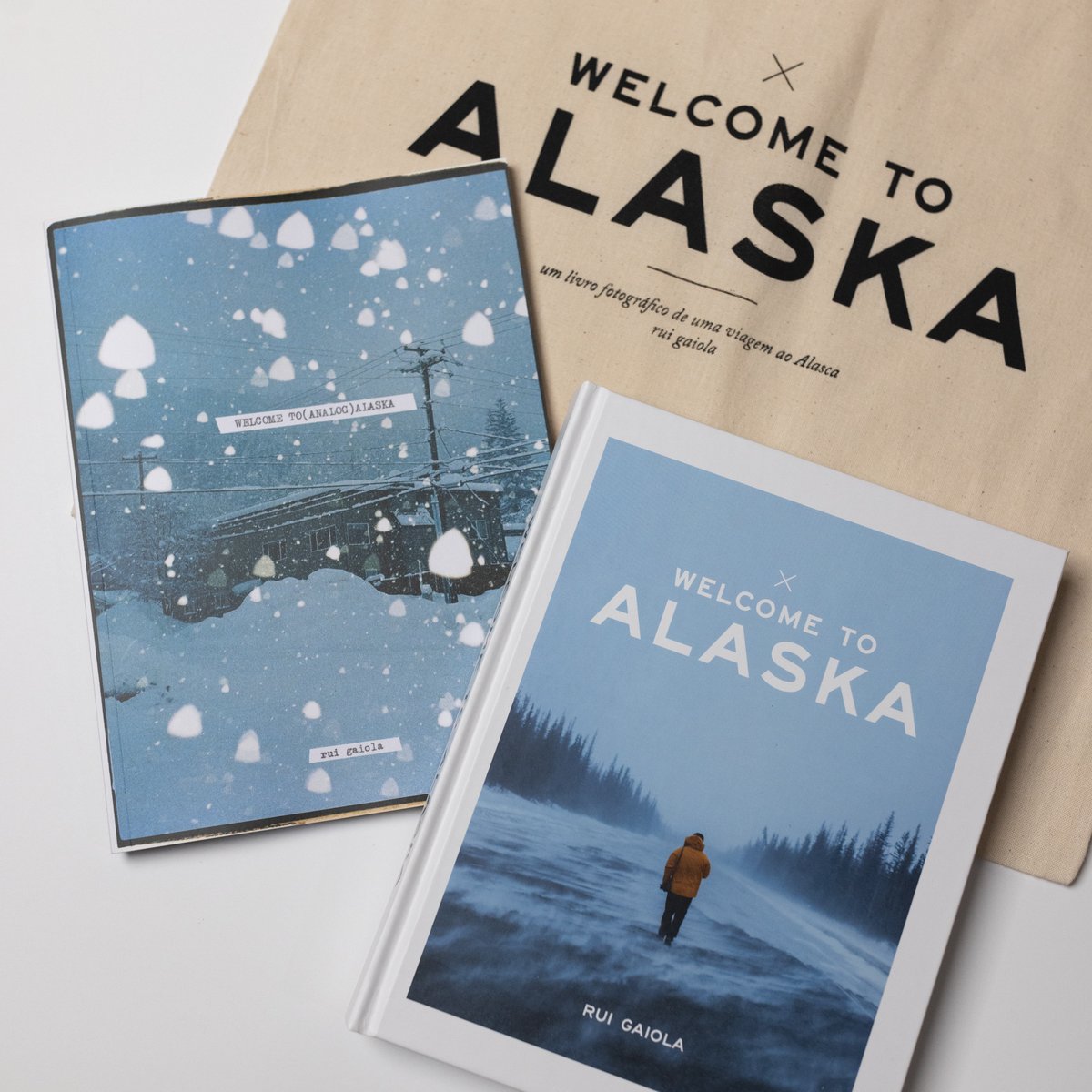 Image of Welcome to Alaska Bundle - Livro + Revista + Saco