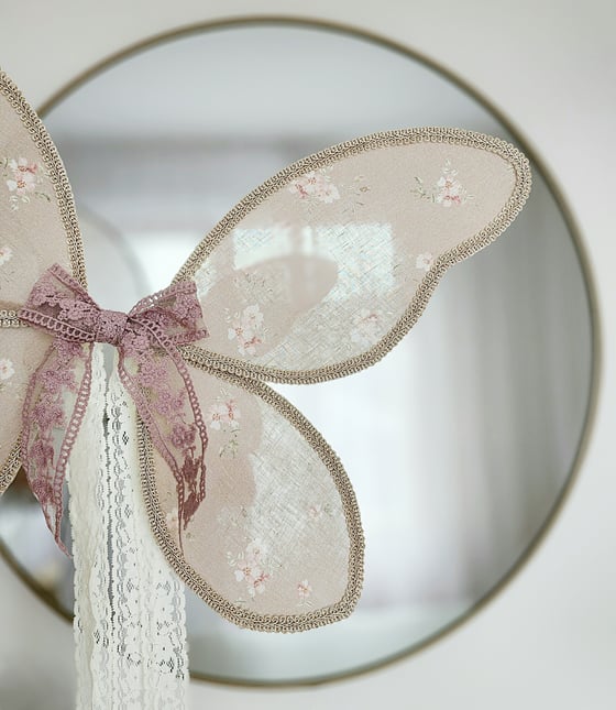 Image of Mauve Linen wings (Large)