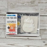 Image 3 of Paint your own 'unicorn' bath bomb