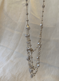 Image 2 of Collar Cascada Perlas