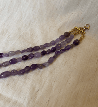 Image 2 of Choker Triple Piedras Moradas