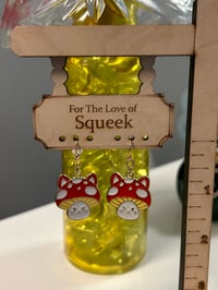 Image of *Kittie and Mushroom Charm!