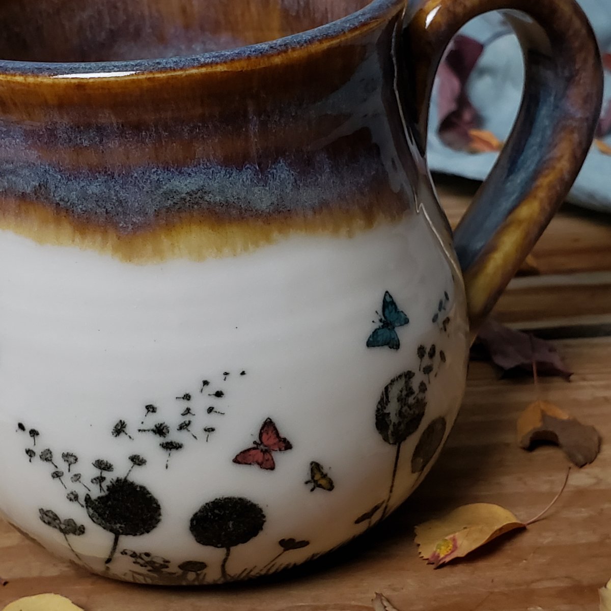 Image of Butterfly Friends mug 102402