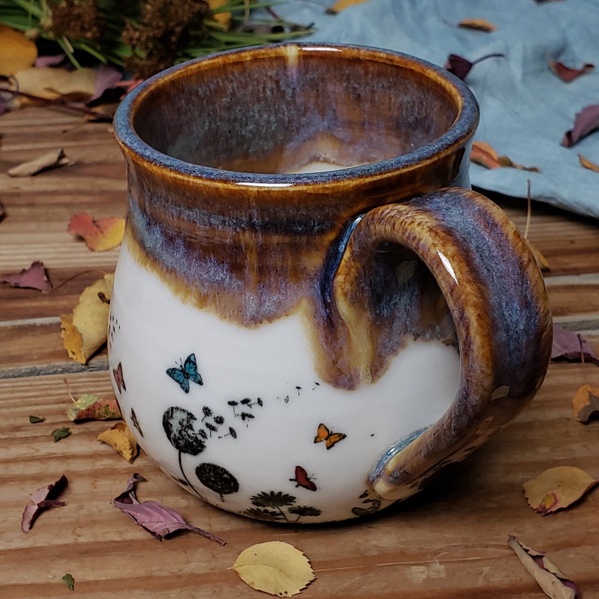 Image of Butterfly Friends mug 102402