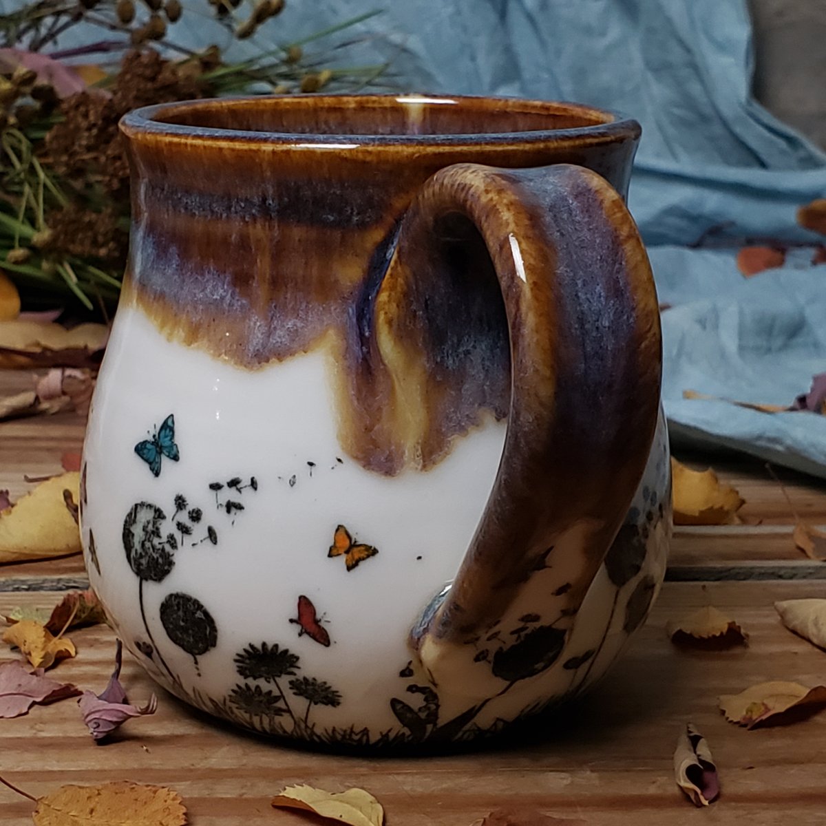 Image of Butterfly Friends mug 102402