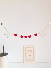 Image 1 of Les ribambelles - décoration d'intérieur poétique, parure murale