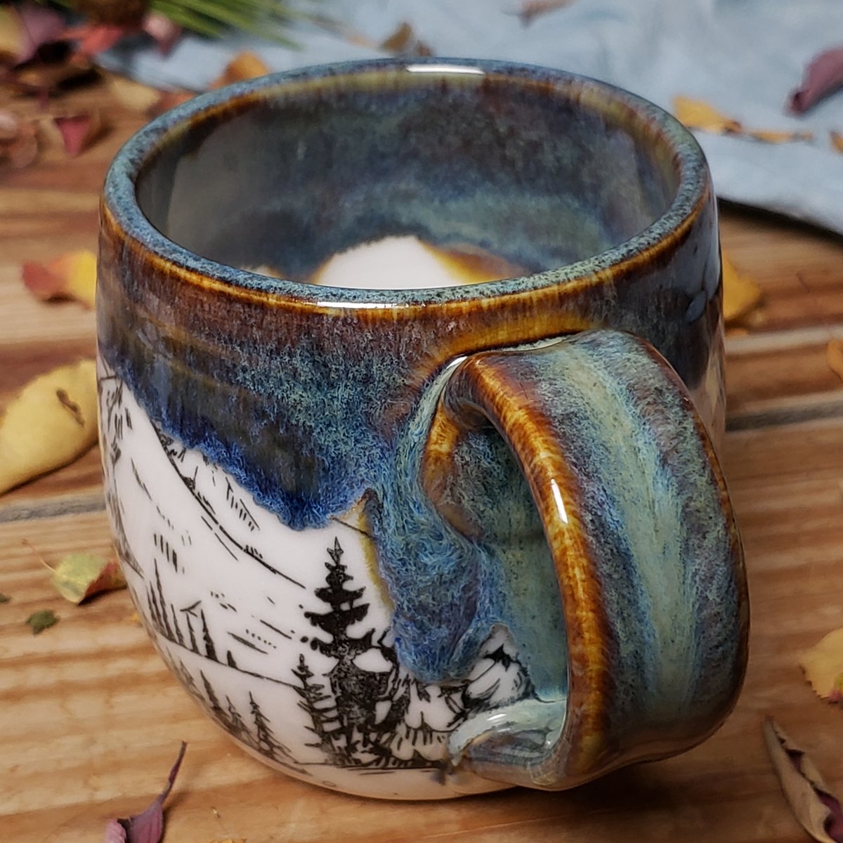 Image of Winter Hibernation mug 10202405