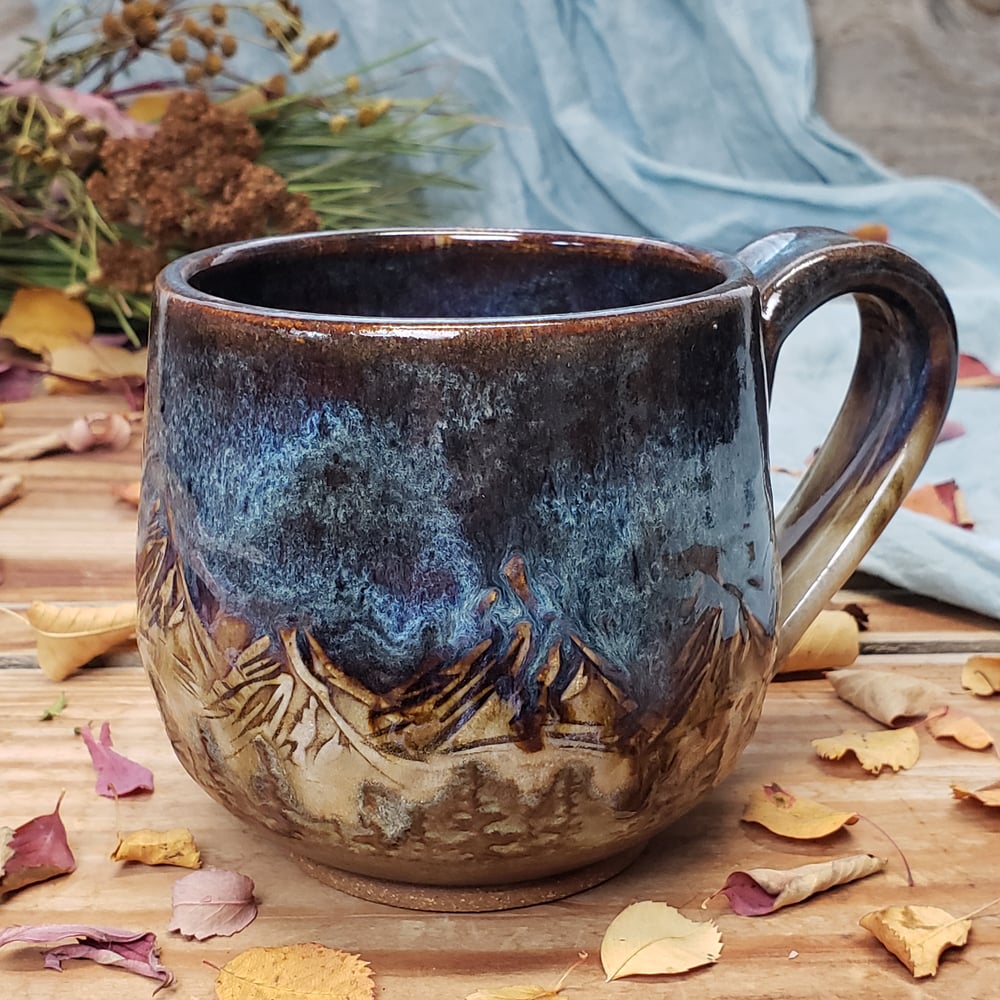 Image of Nestled in the Woods mug 102401