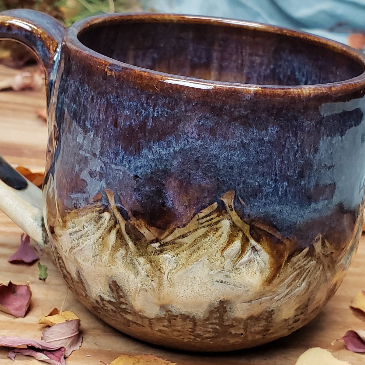 Image of Nestled in the Woods mug 102405