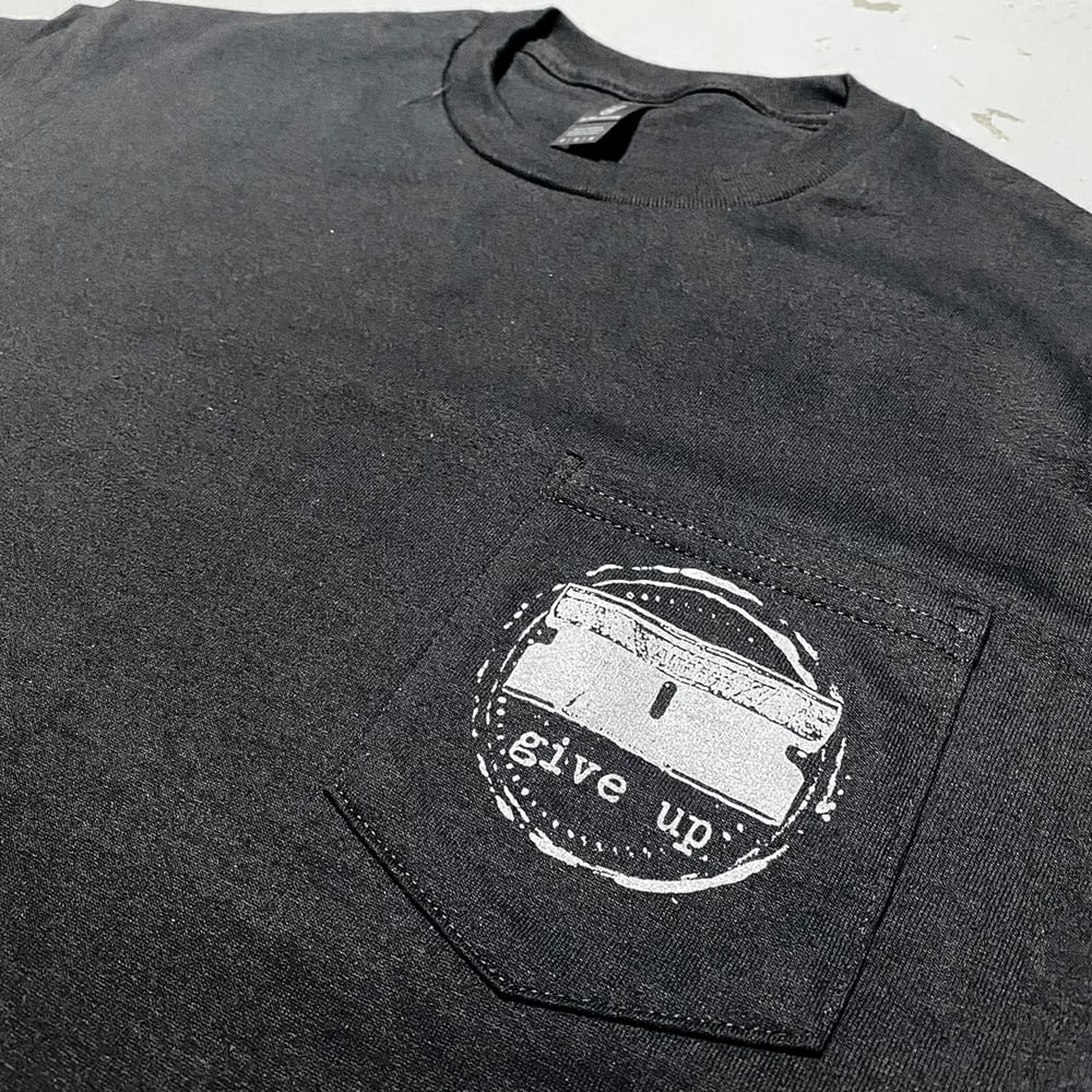 Image of RUNAWAY TRAIN pocket tee