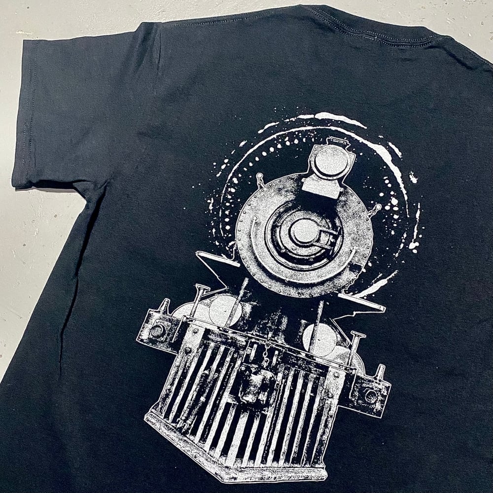 Image of RUNAWAY TRAIN pocket tee