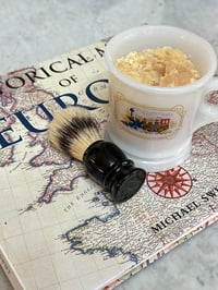 Image 4 of Gentleman’s Palo Santo Shaving Set in Vintage Train Cup