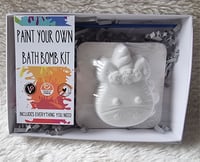 Image 1 of Paint your own 'unicorn' bath bomb