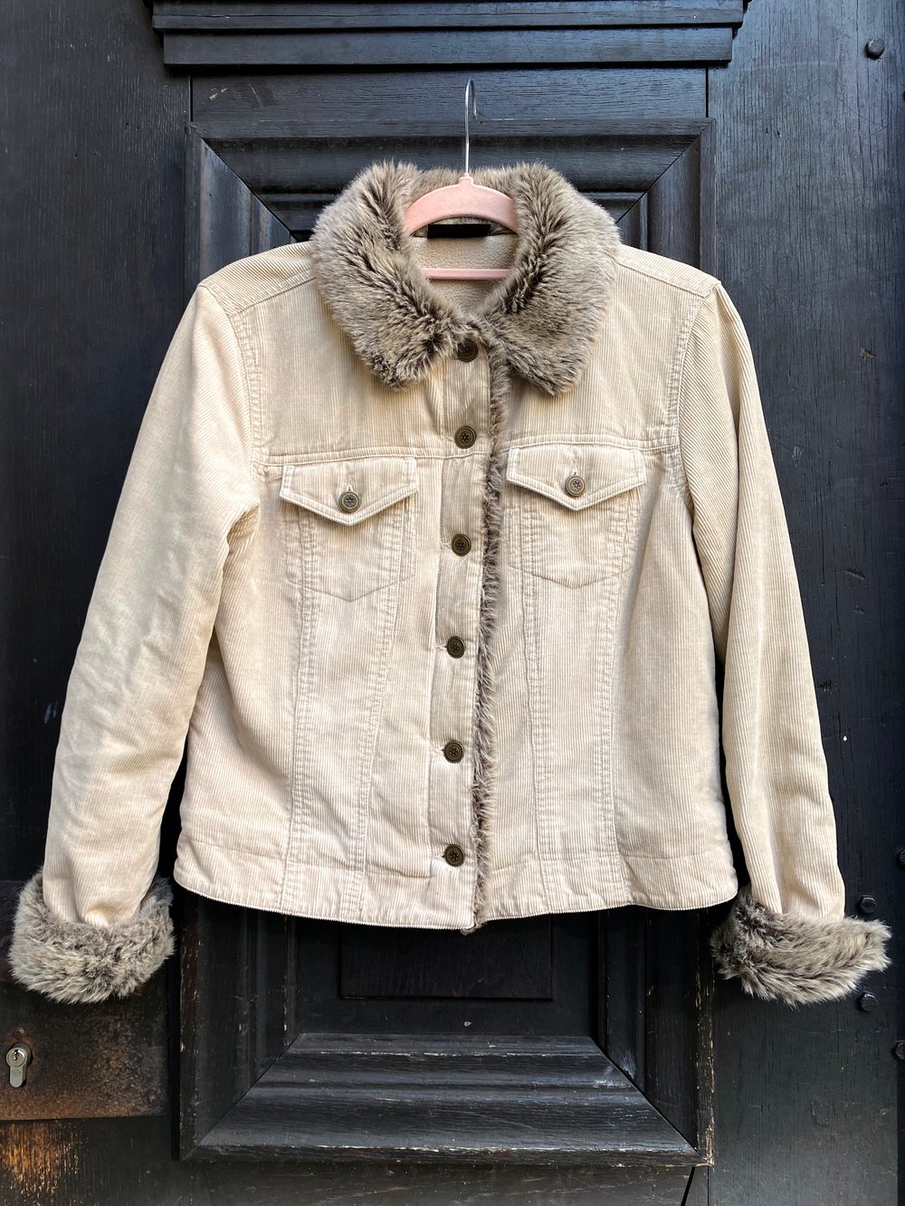 FLUFFY SUN creamy corduroy fluffy jacket