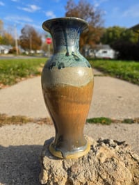 Image 8 of Horizion Vase