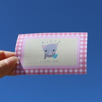 Image 2 of kitty loves fish