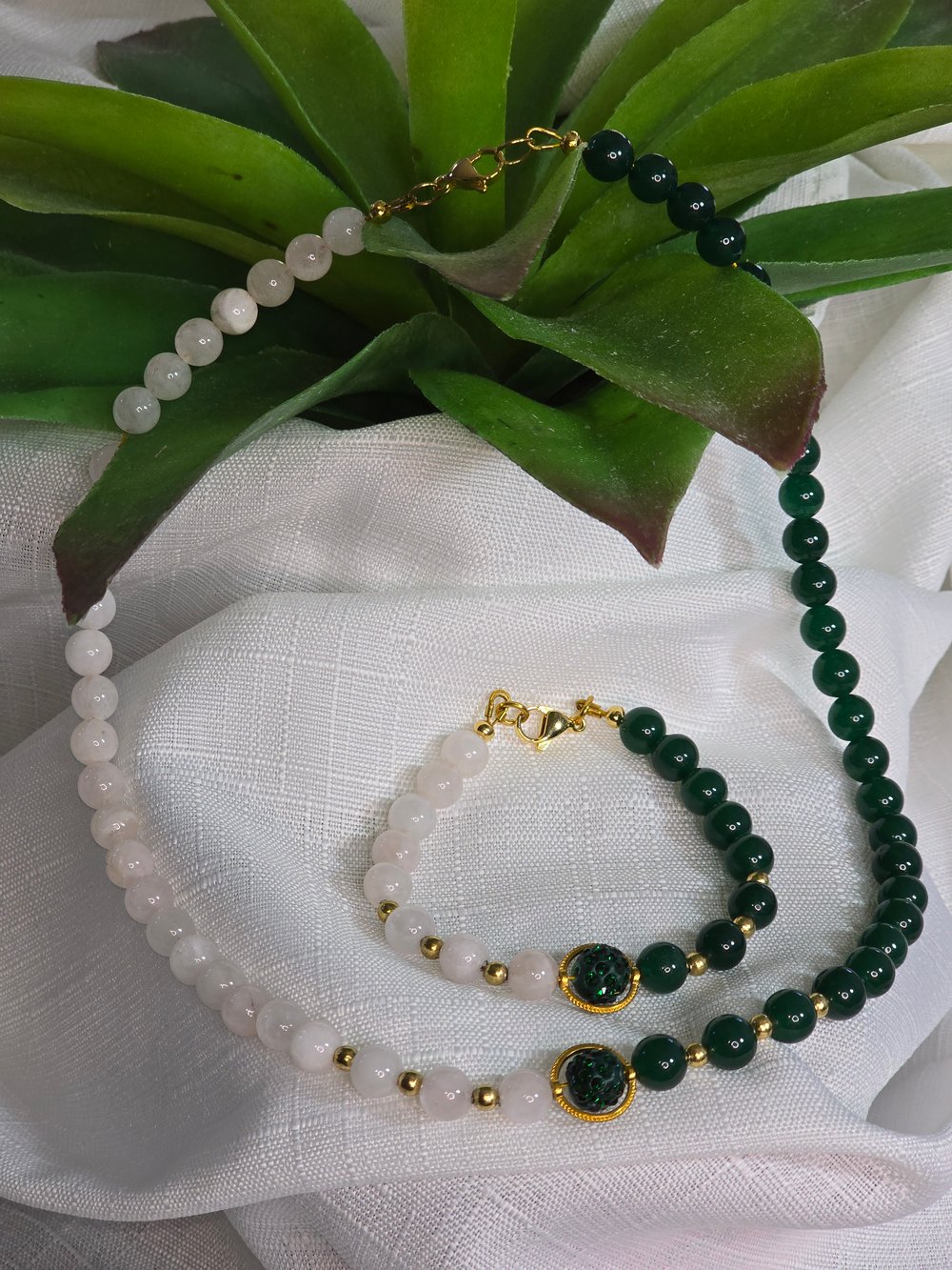 Image of Natural Stone Green Jade and Rose Quartz Necklace Bracelet Set
