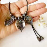 Image 5 of Leaf Necklace 