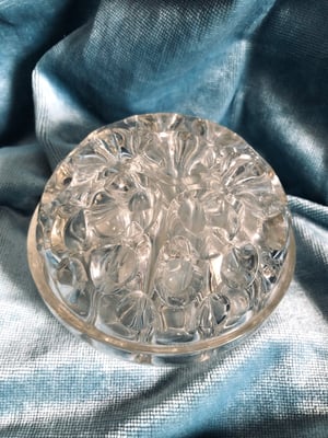 Image of Grand pique fleurs en verre