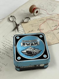 Swan Pin Tin (01)