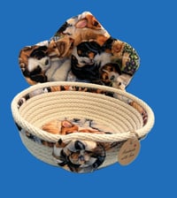 Image 2 of Handmade rope basket with Koozie