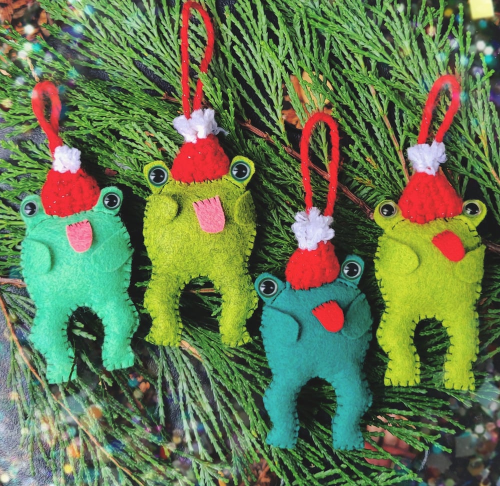 Yuletide Frog Ornament Pre-Order