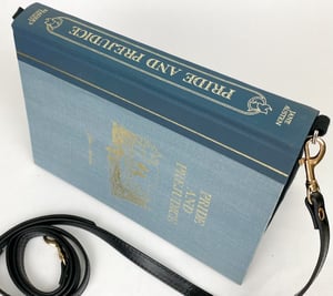 Image of Pride and Prejudice Book Purse, Jane Austen