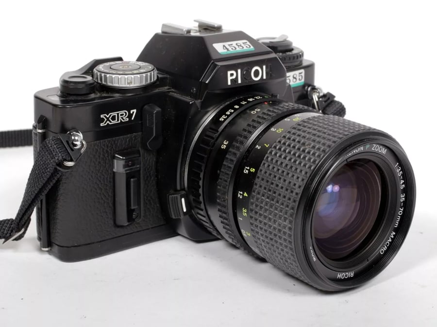 Image of Ricoh XR-7 35mm SLR Film Camera with 35-70mm Lens #4585 k1000 alternative