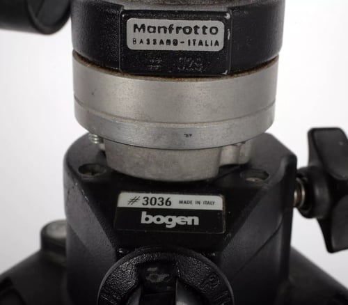 Image of HEAVY DUTY Manfrotto Bogen 3033/074 tripod with 3047 three way head #4771