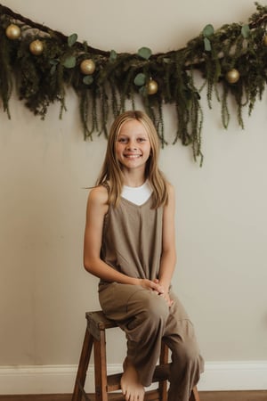 Image of 2024 Indoor Christmas Minis (SUNDAY)