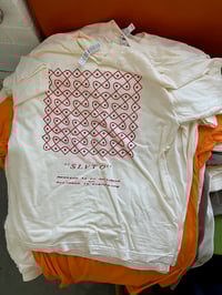 creme shirt