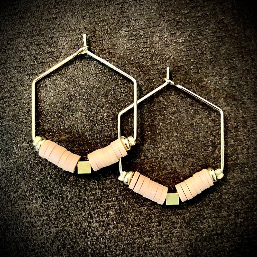 Image of Créoles hexagonales dorées