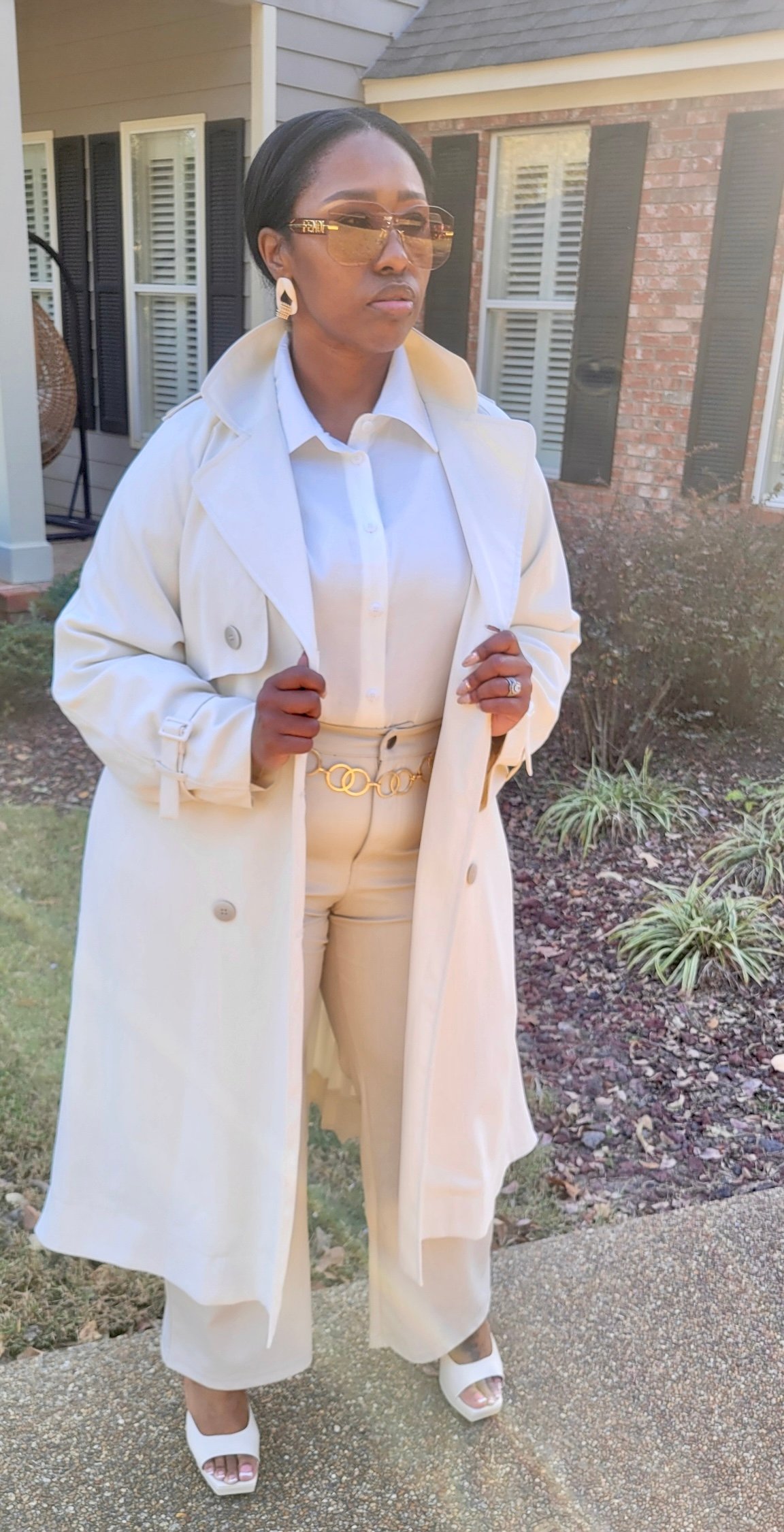 Image of Kingdom Business Trench 