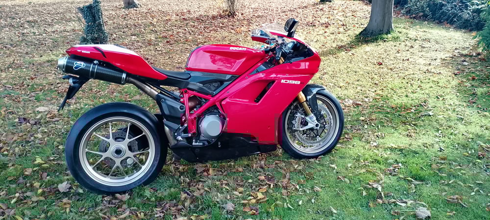 Ducati 1098r corsa
