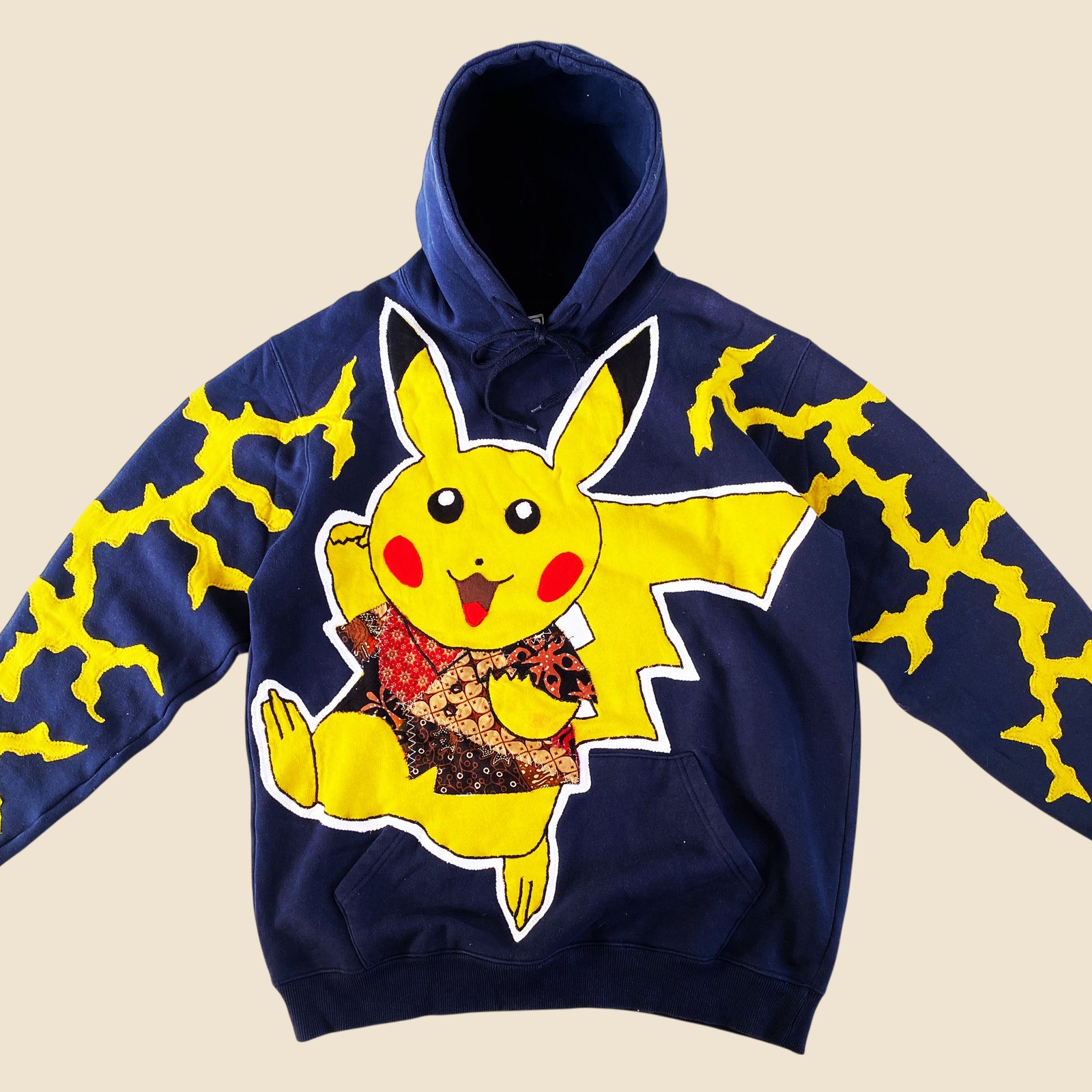 バティックシャツを着たピカチュウ PIKACHU BATIK 4枚セット インドネシア 会場限定 ポケモン×バティックシャツ 【フラワー