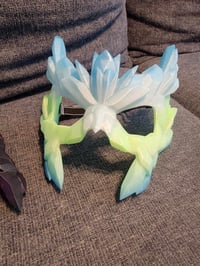 Image 3 of Crystal Mask - Adult