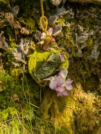 Image 4 of Oakleaf Fae - Summer Form
