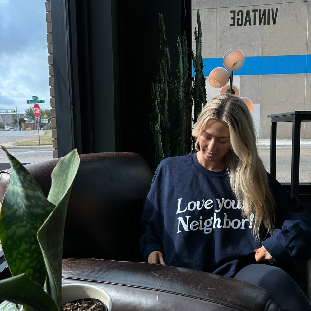 Image of NAVY BLUE SWEATSHIRT