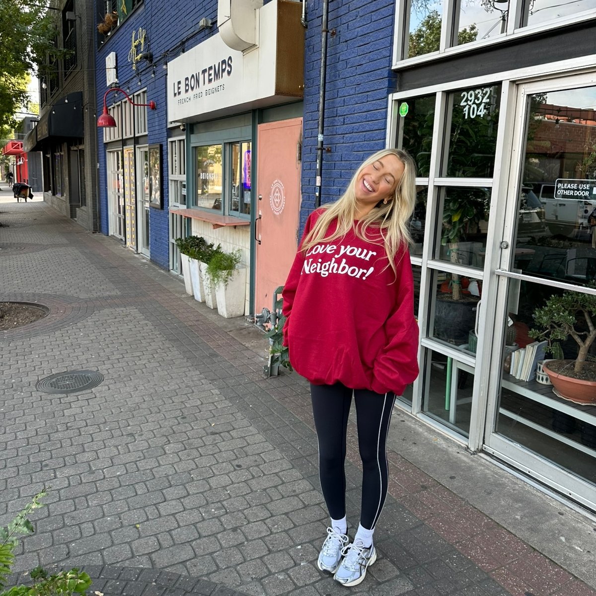 Image of MAROON SWEATSHIRT