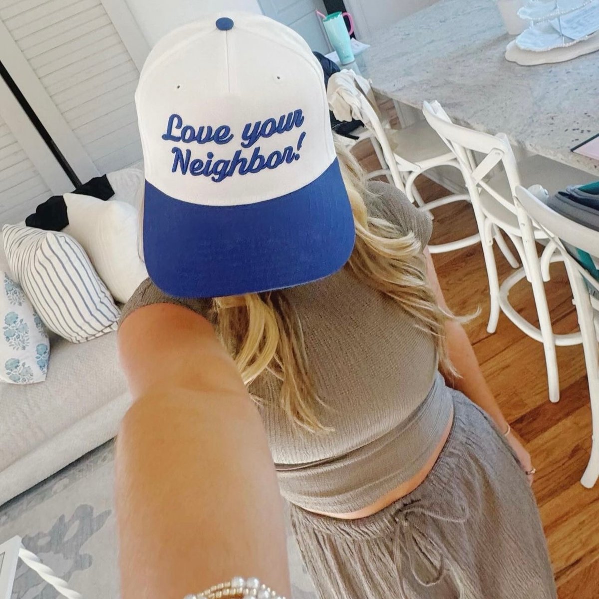 Image of royal / white hat