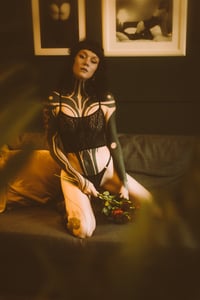 Image 4 of Leo Lace Korsett Top