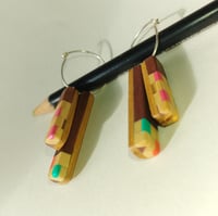 Image 2 of chequered pencil silver hoops