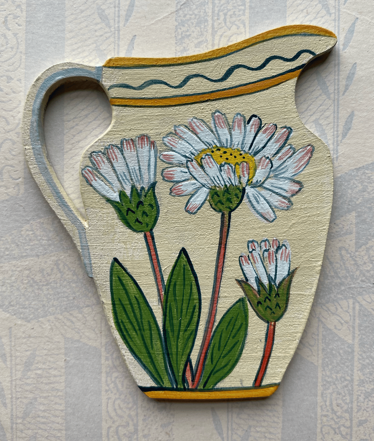 Image of Tiny jug decoration Daisies