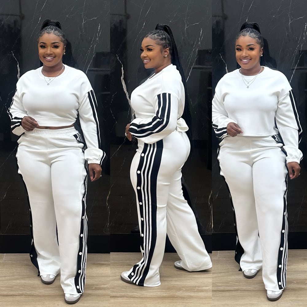 Image of NESHA TRACK SUIT SET-white