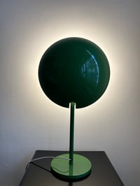 Image 11 of //RESERVADA//  LÁMPARA DE MESA EN COLOR VERDE, AÑOS 70