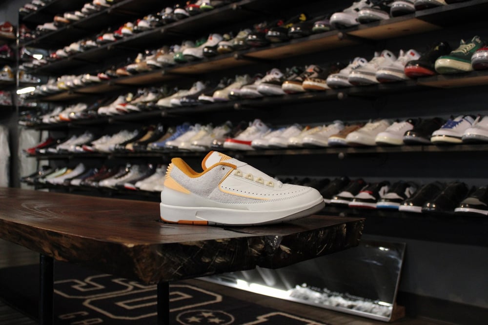 Air Jordan II (2) Low "Melon Tint"